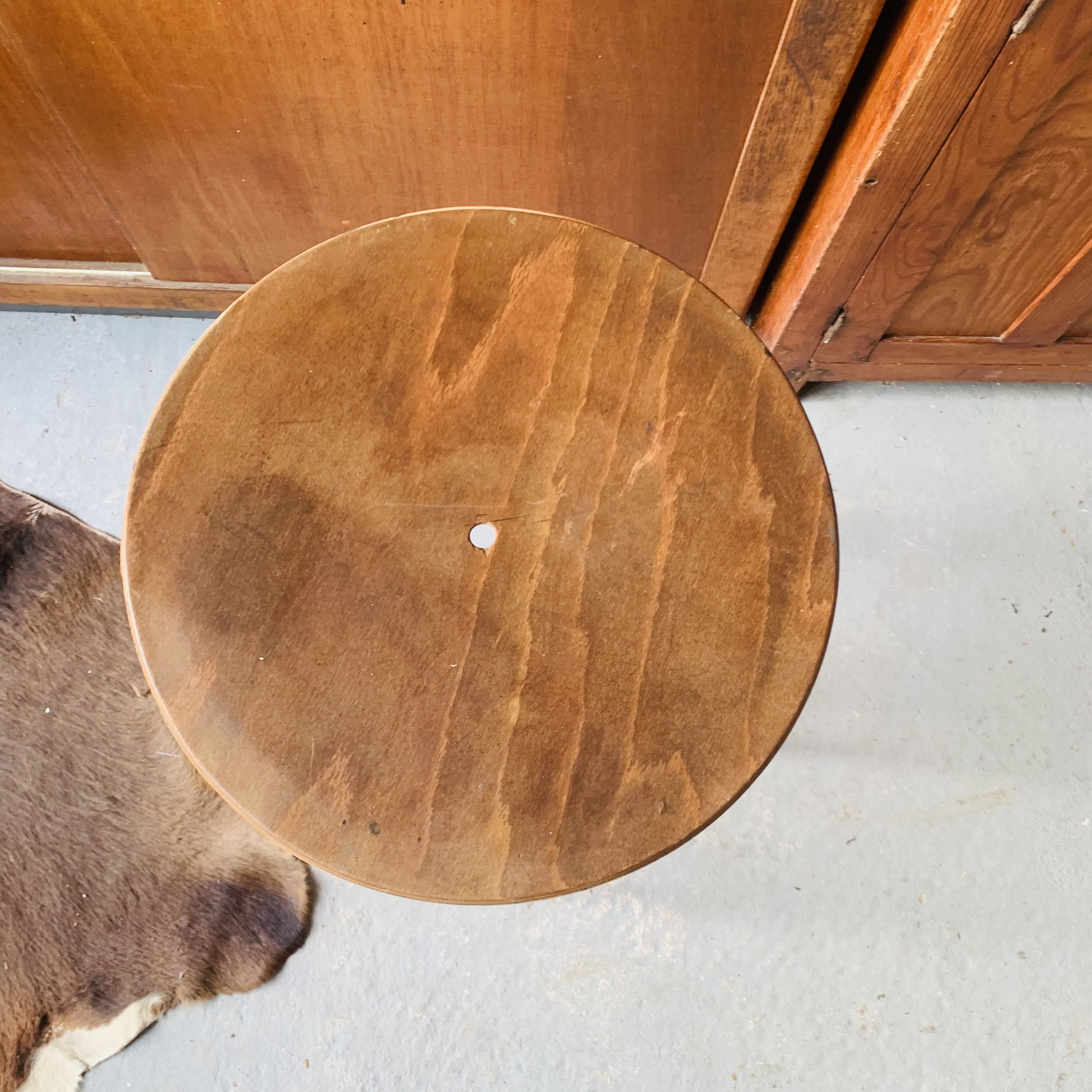 Curved high stool