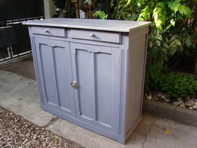 Old parisian sideboard