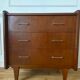 Commode en bois vintage