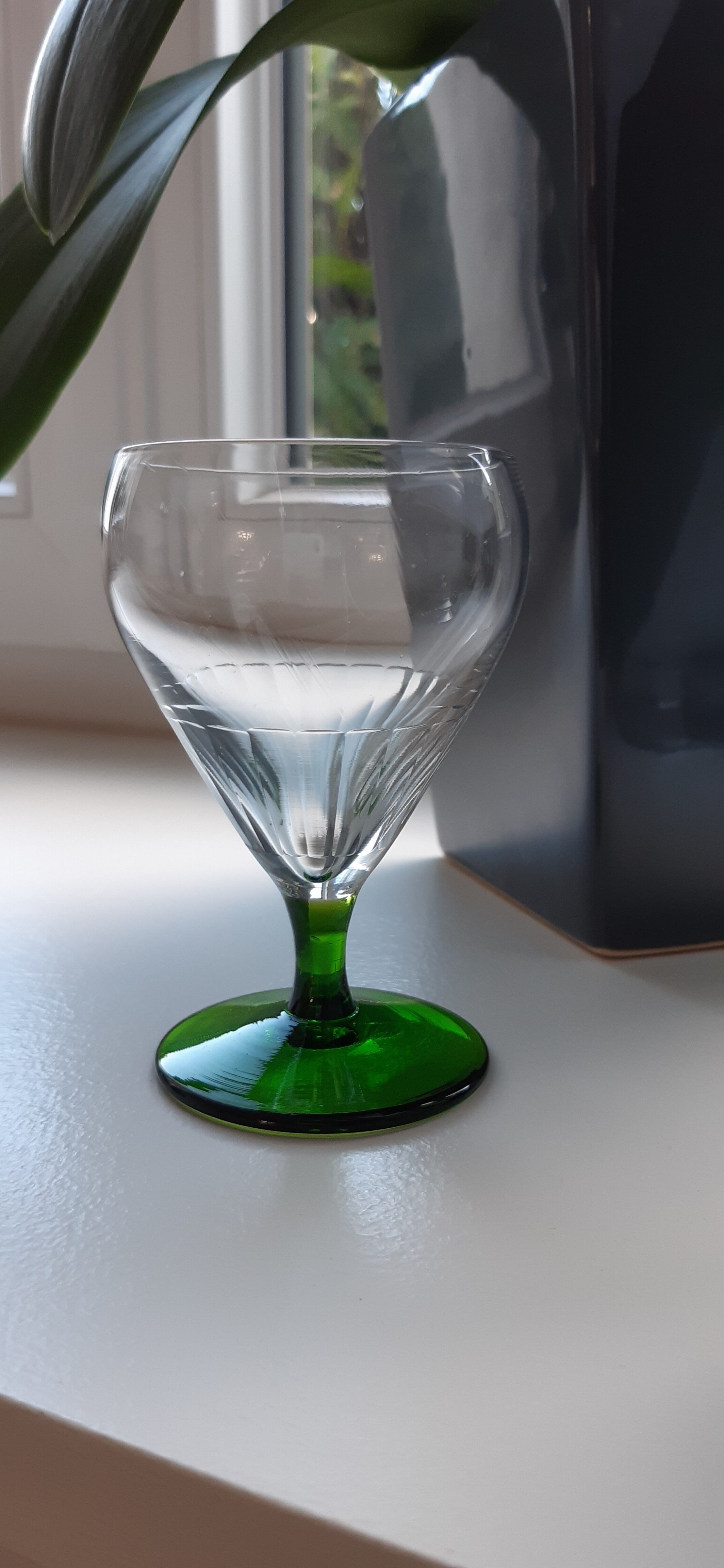Set of 5 colored foot glasses 50s