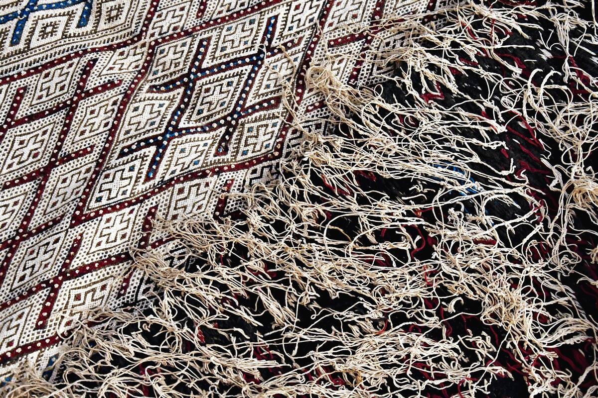 Vintage Zayane Berber Kilim Rug