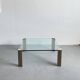 Table basse vintage en laiton Peter Ghyzcy des années 1970
