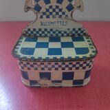 Art Nouveau matchbox in lithographed sheet metal decorated with Lustucru decoration
