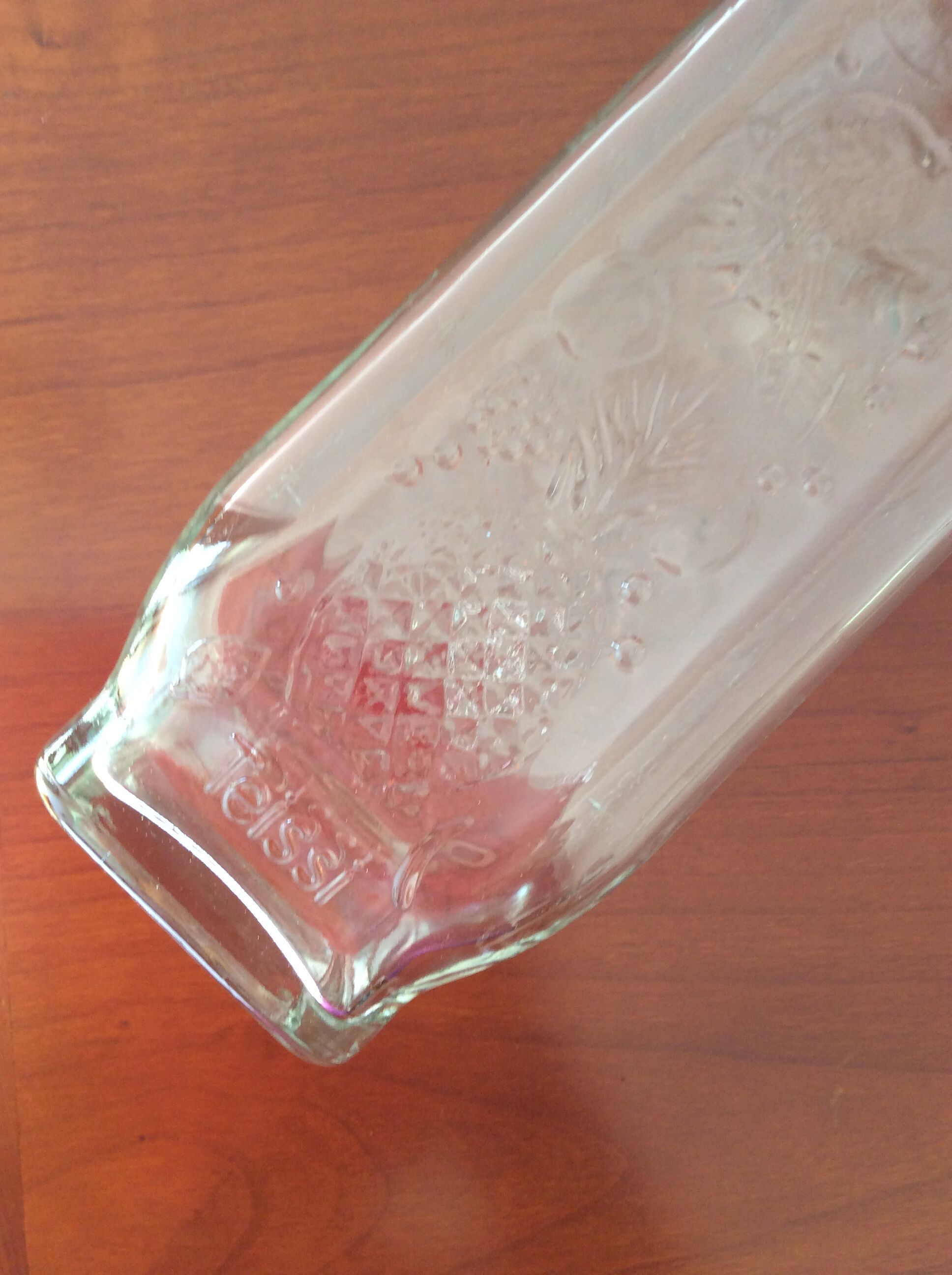 Bocal verre moulé décors fruits et graduation vintage teissi