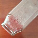 Bocal verre moulé décors fruits et graduation vintage teissi