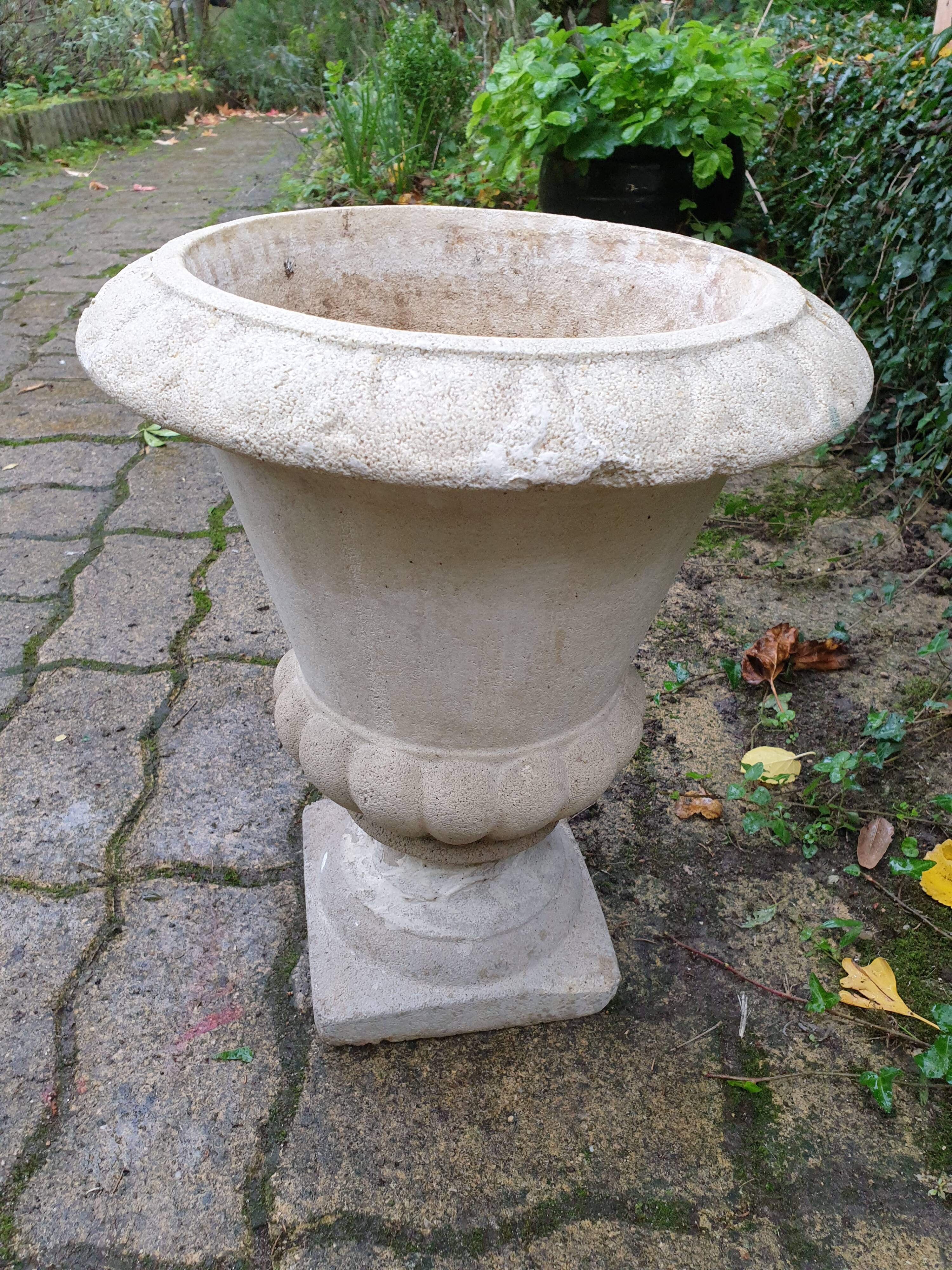 Medici in reconstituted stone Grandon