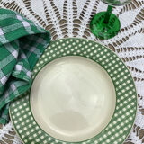 Assiettes plates vichy