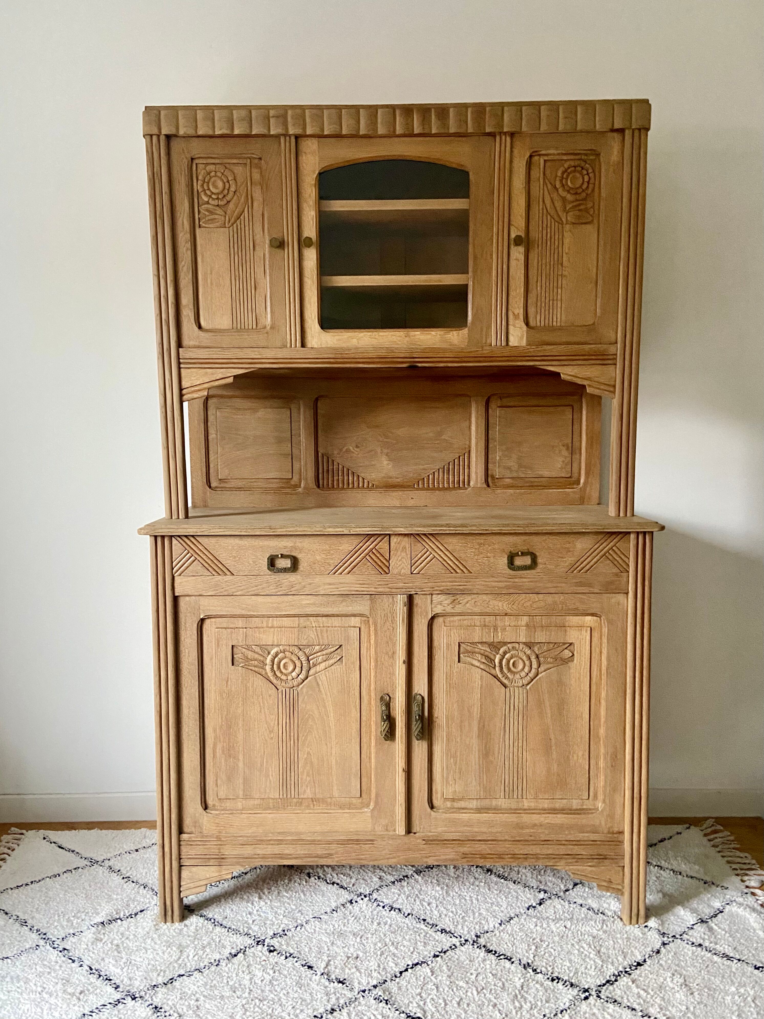 Parisian art deco vessel