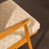 LARGE VINTAGE 3-POSITION ARMCHAIR
