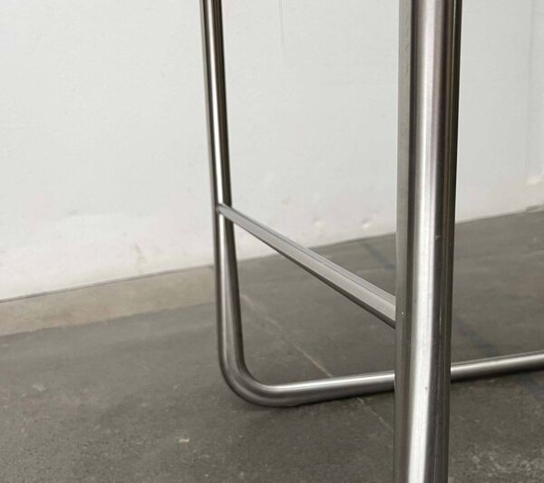 Tabourets de bar cantilever allemands vintage B30 avec coussins en cuir de Tecta et Jean Prouvé, lot de 2