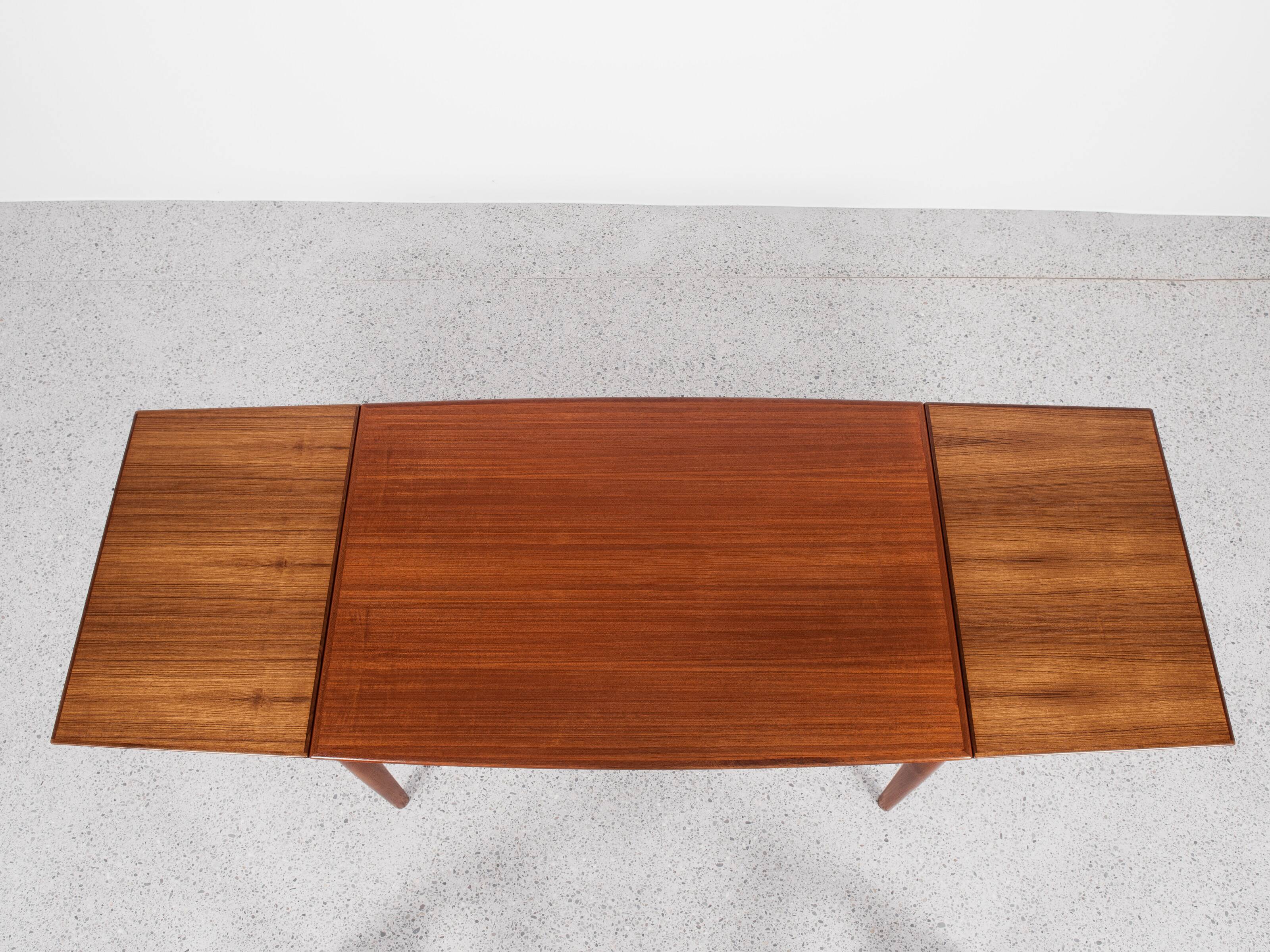 Midcentury Danish dining table in teak by Grete Jalk for Glostrup 1960s