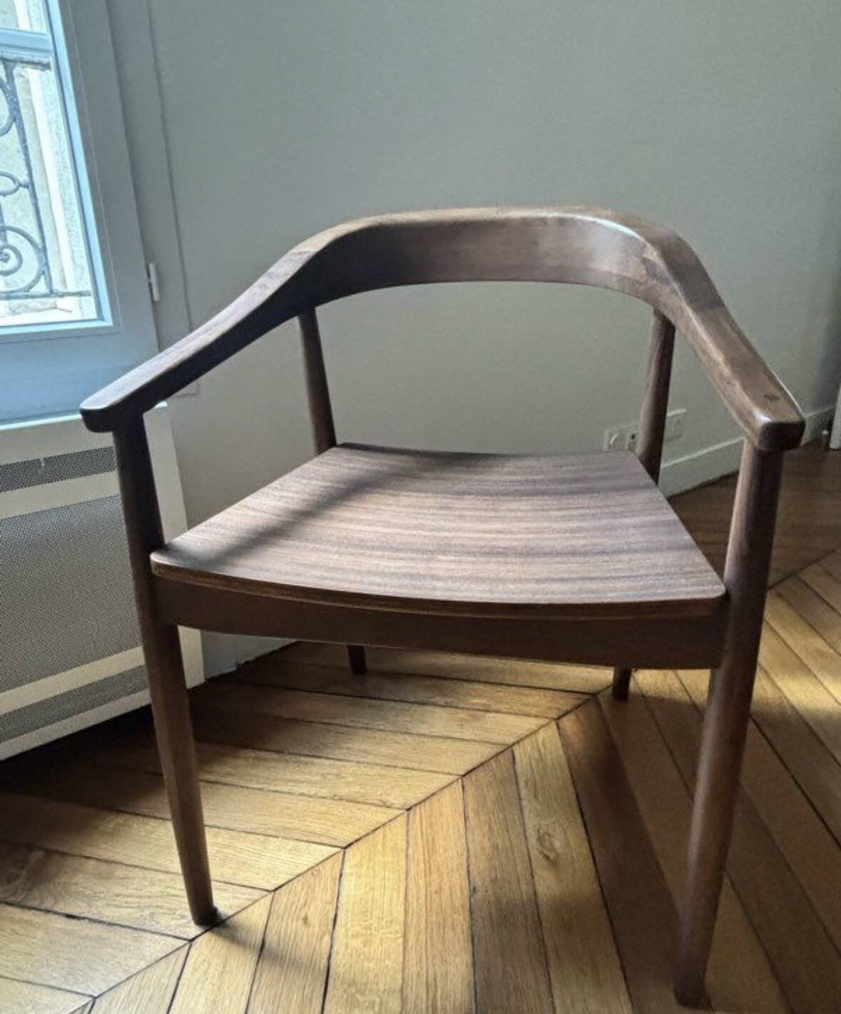 Vends table Beige Avenue travertin avec ou sans  2 fauteuils et 4 chaises