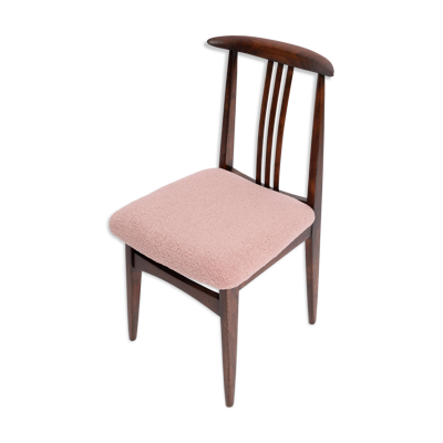 Chaise en hêtre Mid-Century Rose Pâle Bouclé, Bois de Noyer, par M. Zielinski, Europe, années 1960