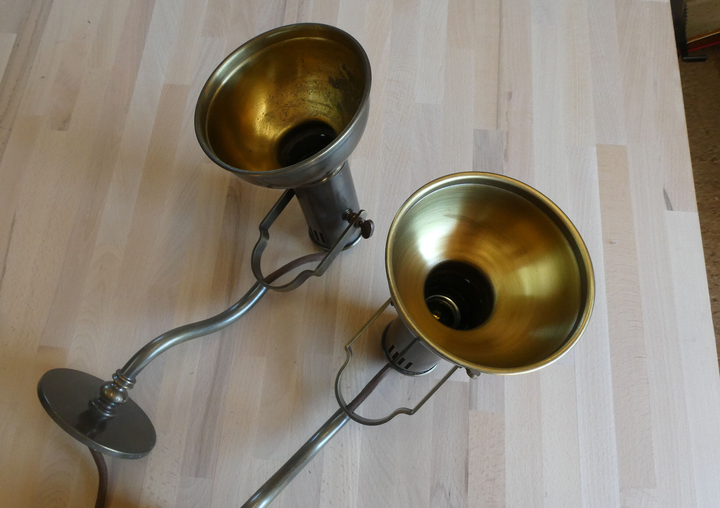 Pair of design wall lamps by Sergio Bernardi Bronze - Italy