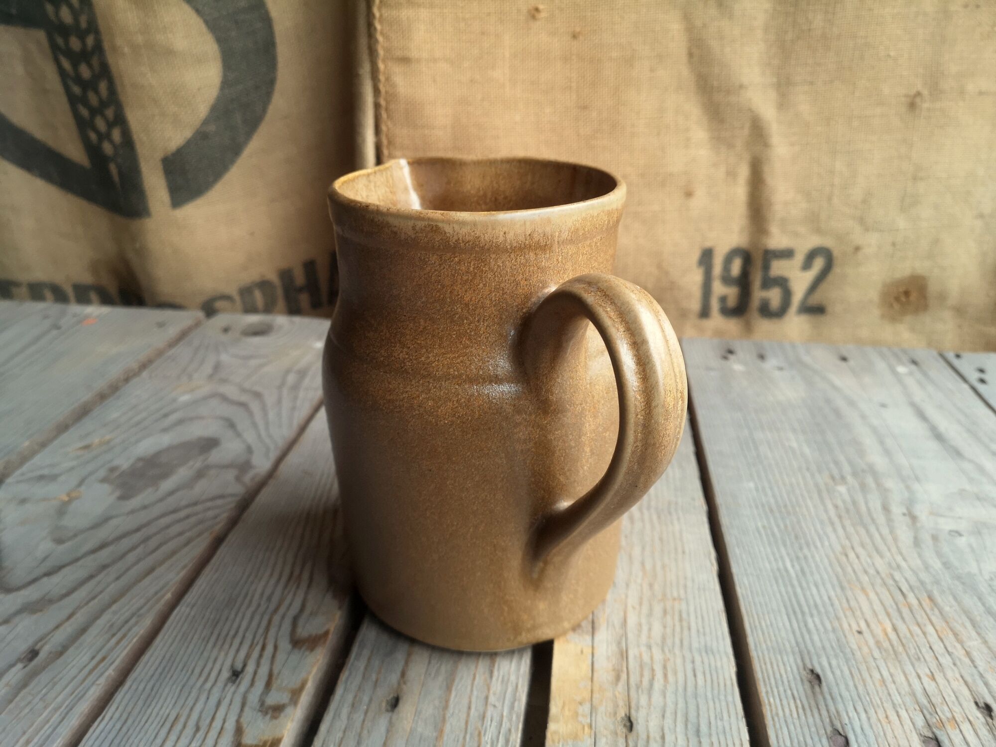 Brown Grepots Digoin sandstone pitcher