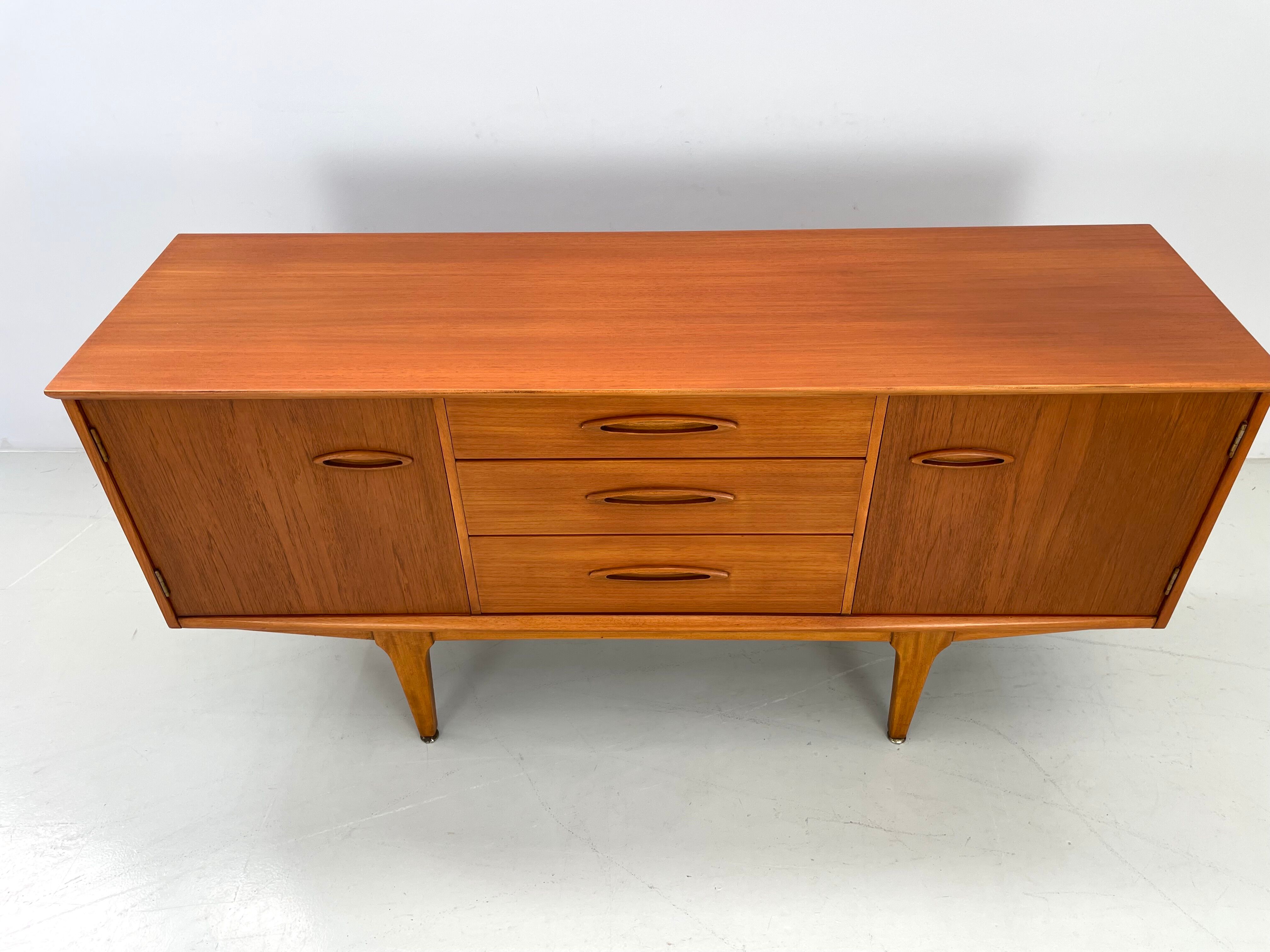 Vintage Jentique sideboard 1960's