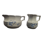 1 milk jar and 1 sugar jar of the brand bavaria