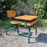 School desk proven year 50