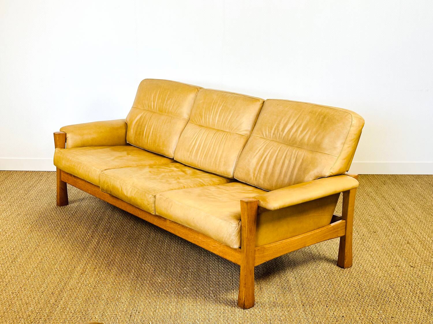 Salon complet en cuir camel 1960