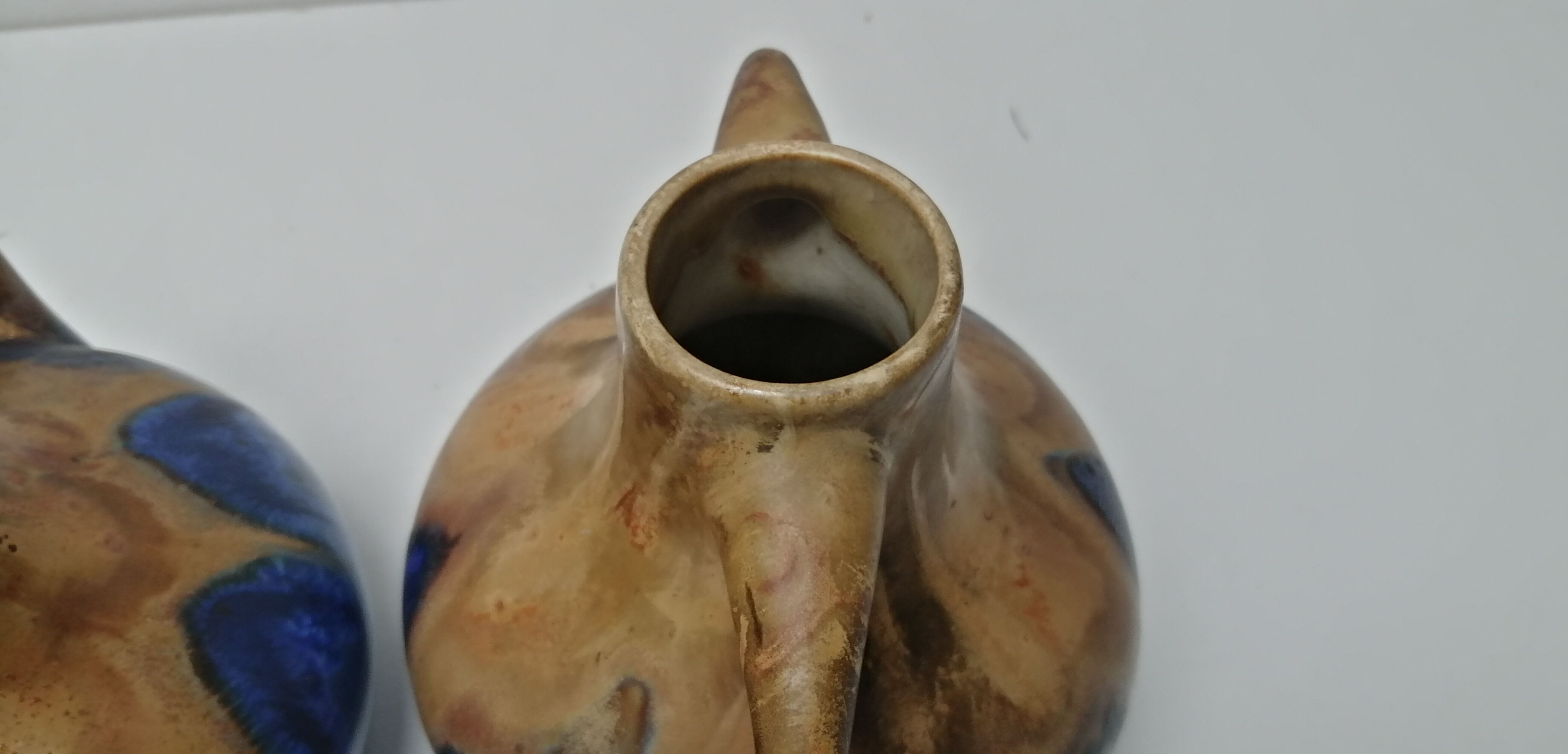 Pair of art deco vase in G. Méténier's Gannat sandstone