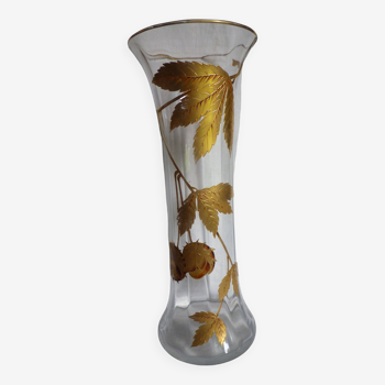 Large Saint Louis crystal vase decorated with chestnut leaves and bugs