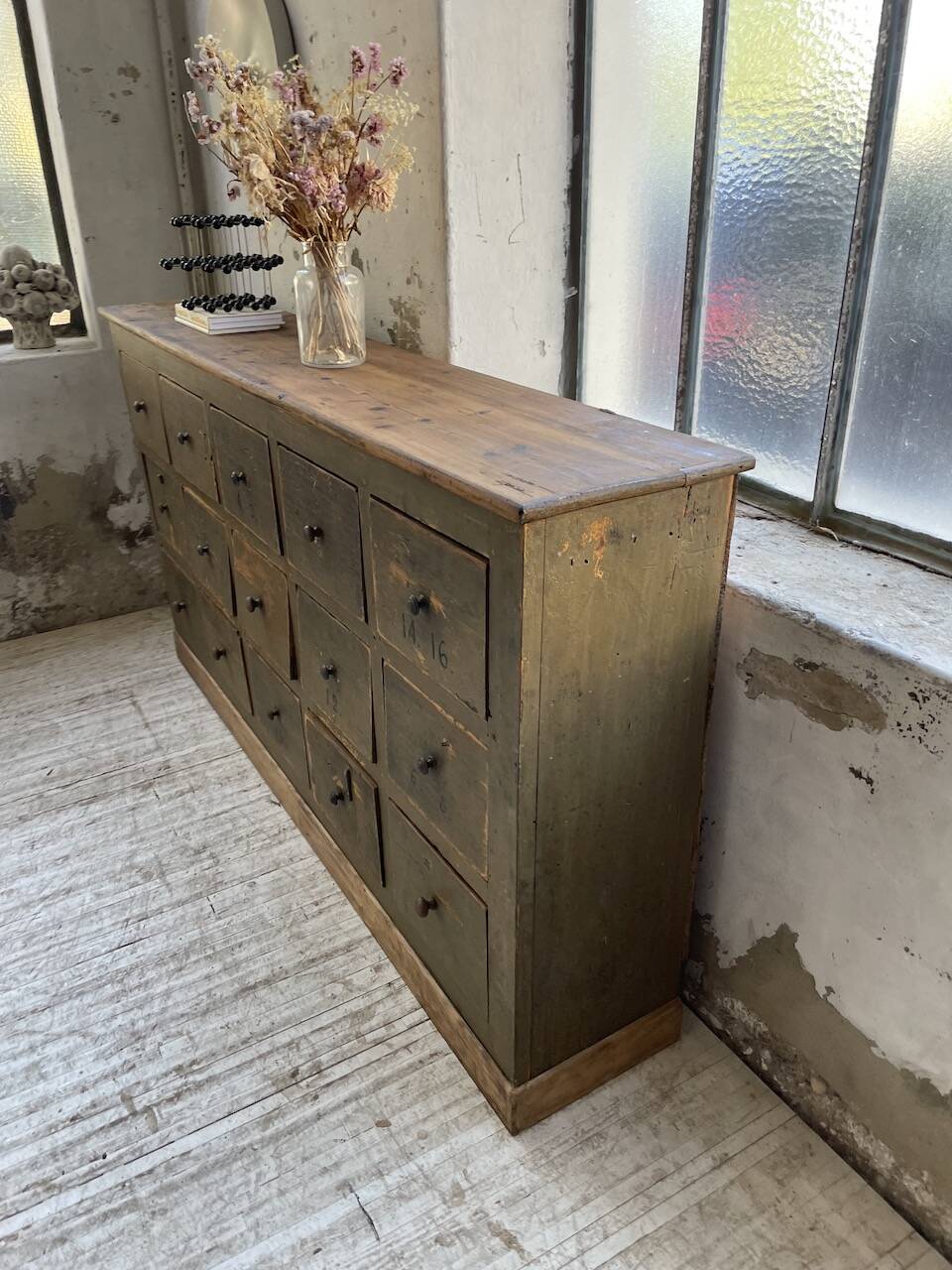 Green patina workshop furniture