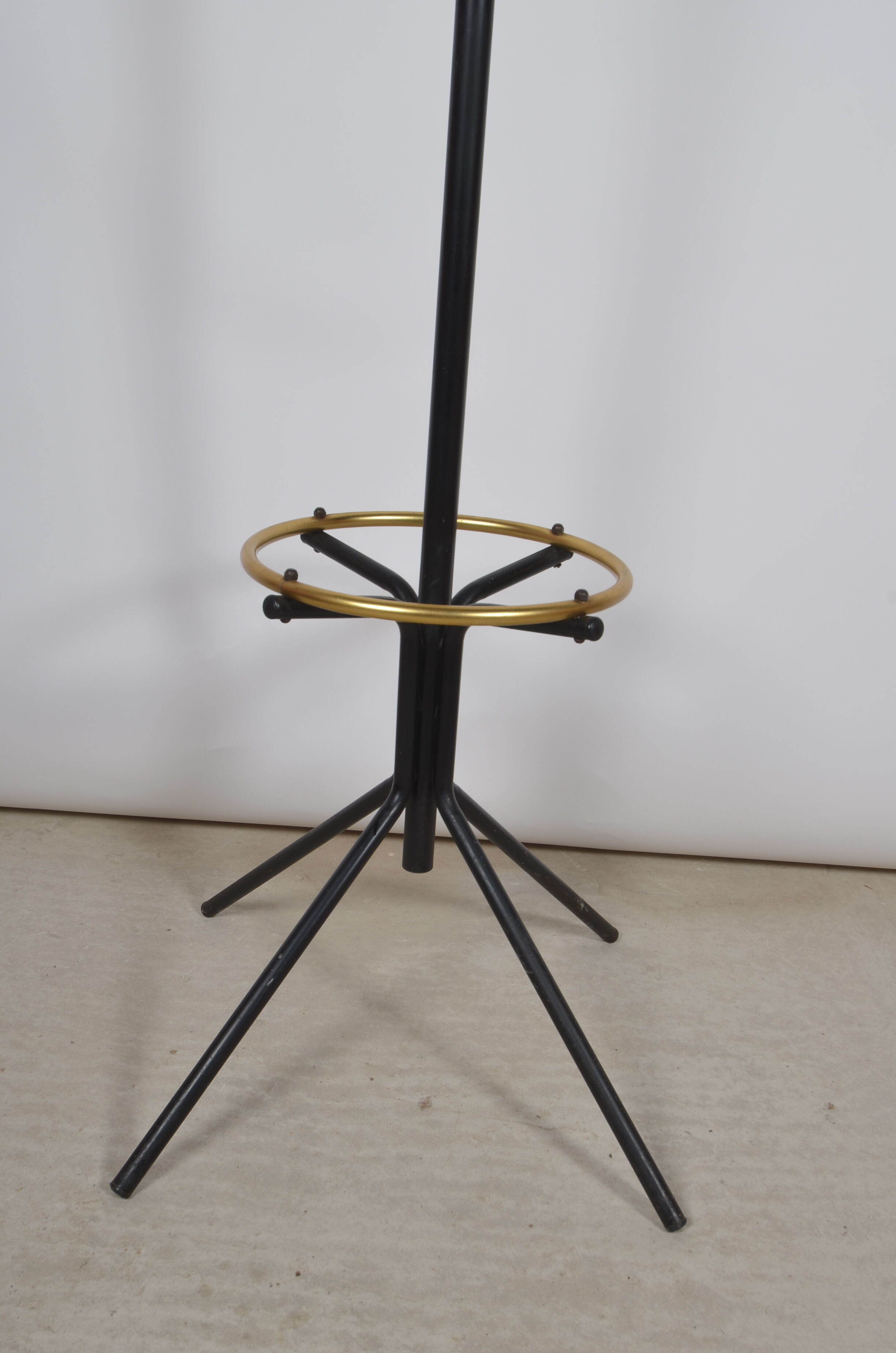 Coat rack gold metal