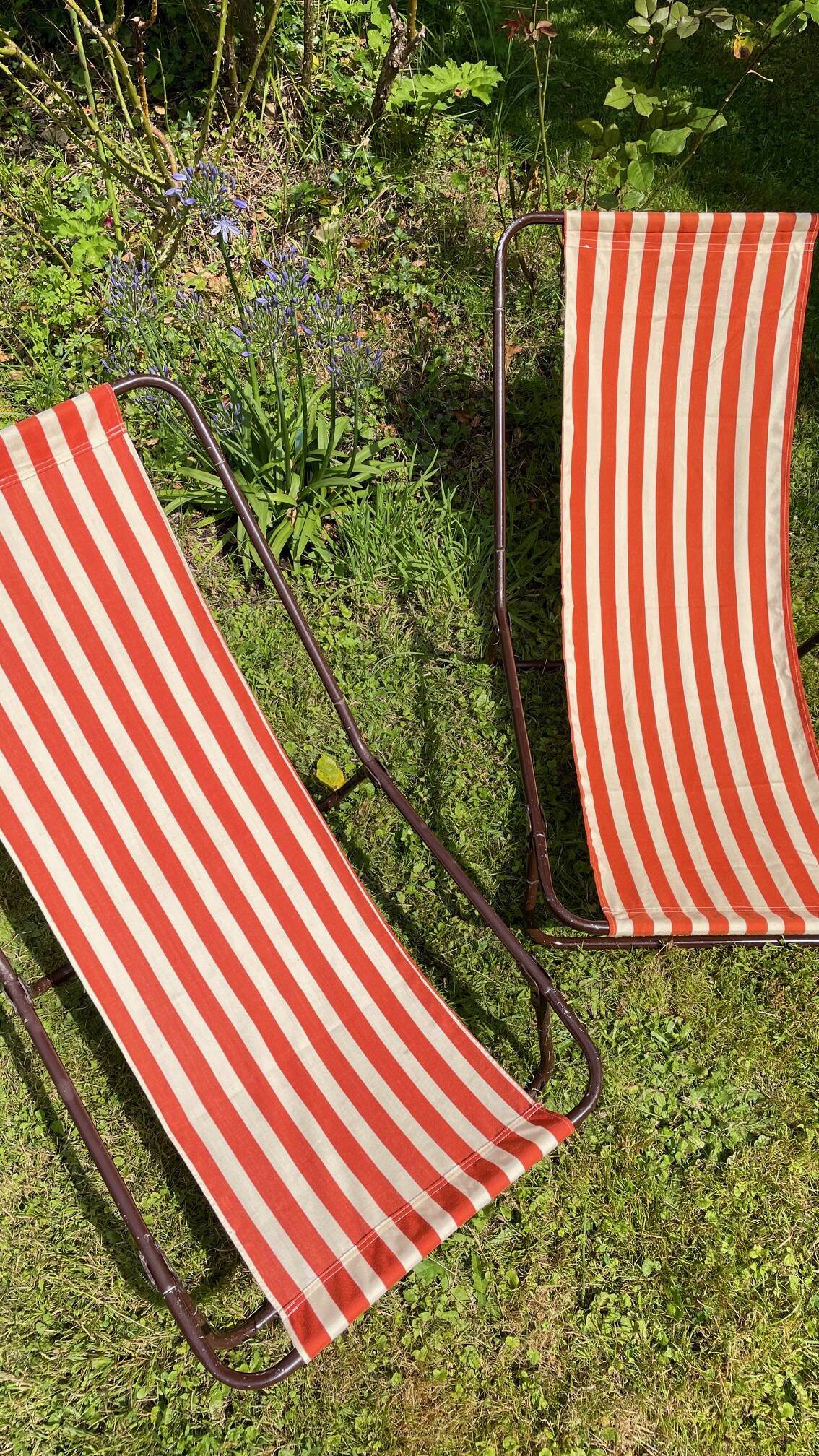 Vintage portable and removable deckchair