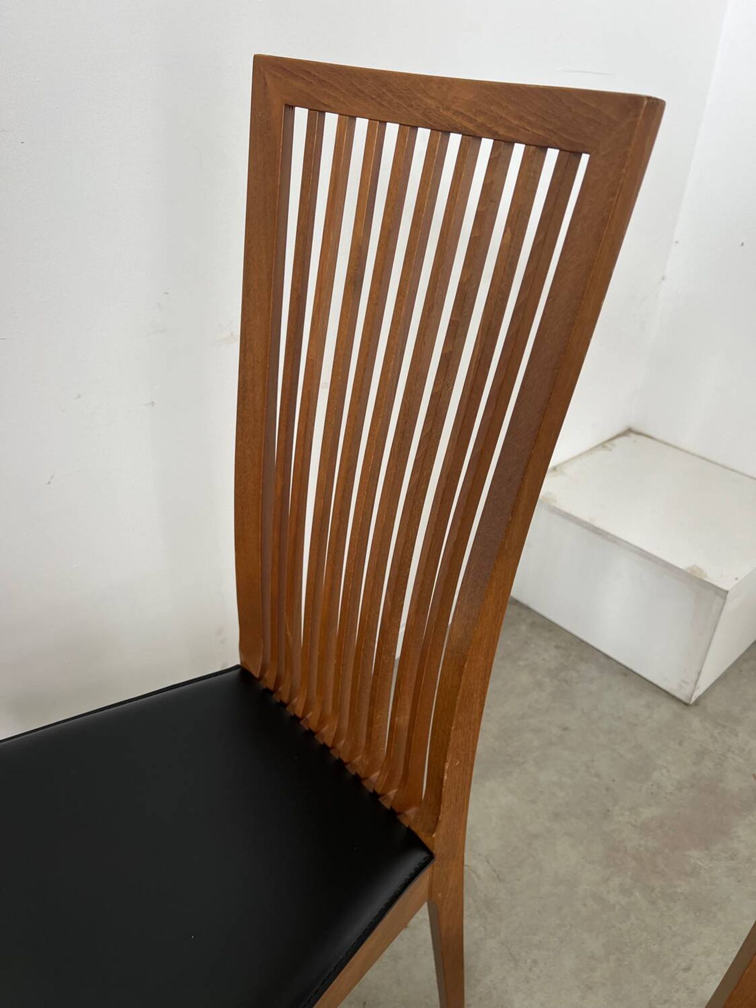 Set of 4 high back chairs in wood and imitation leather Italian design Calligaris