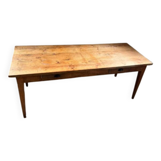 Farmhouse table