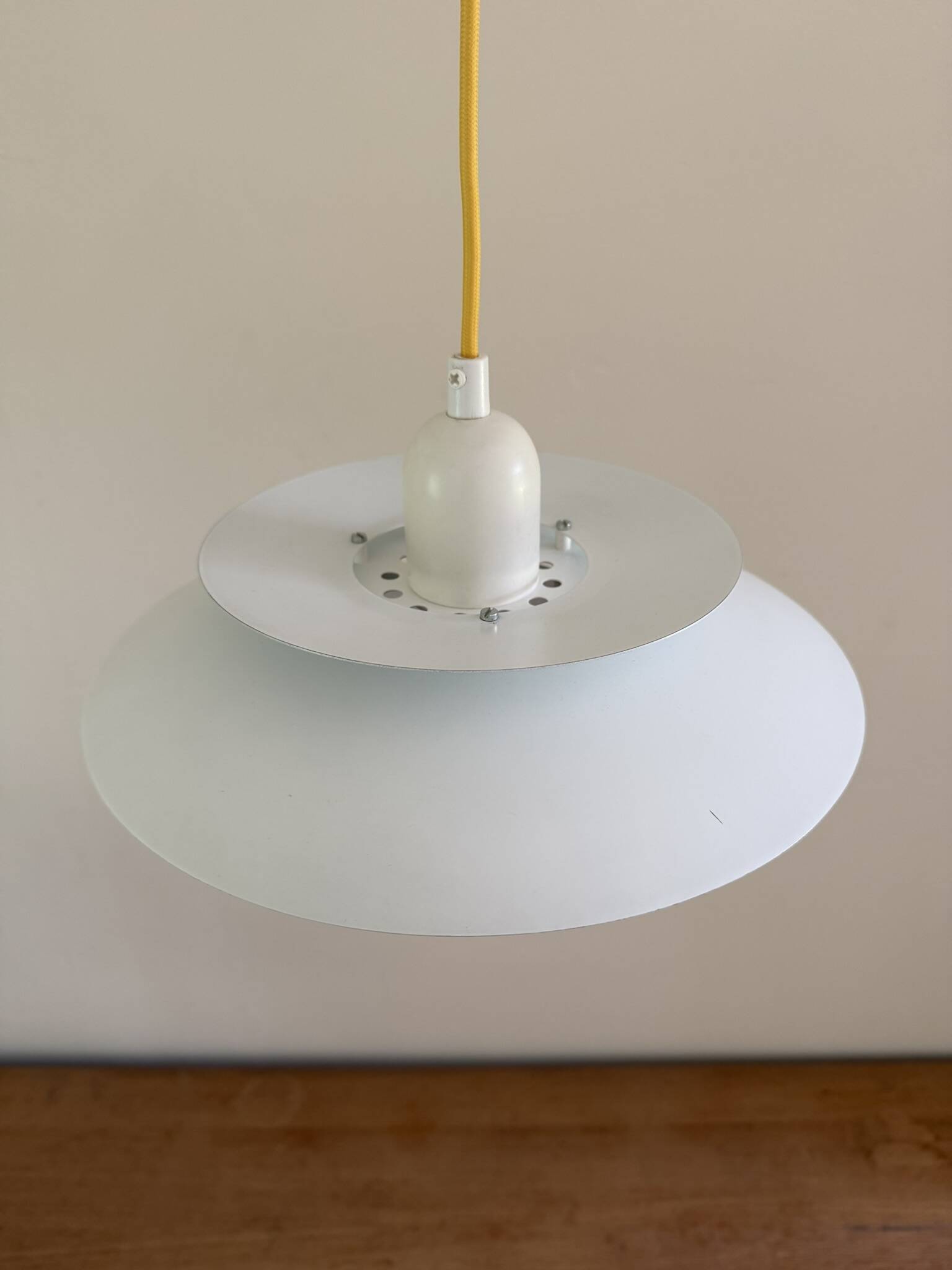 Vintage Form Light pendant - Danish design lamp