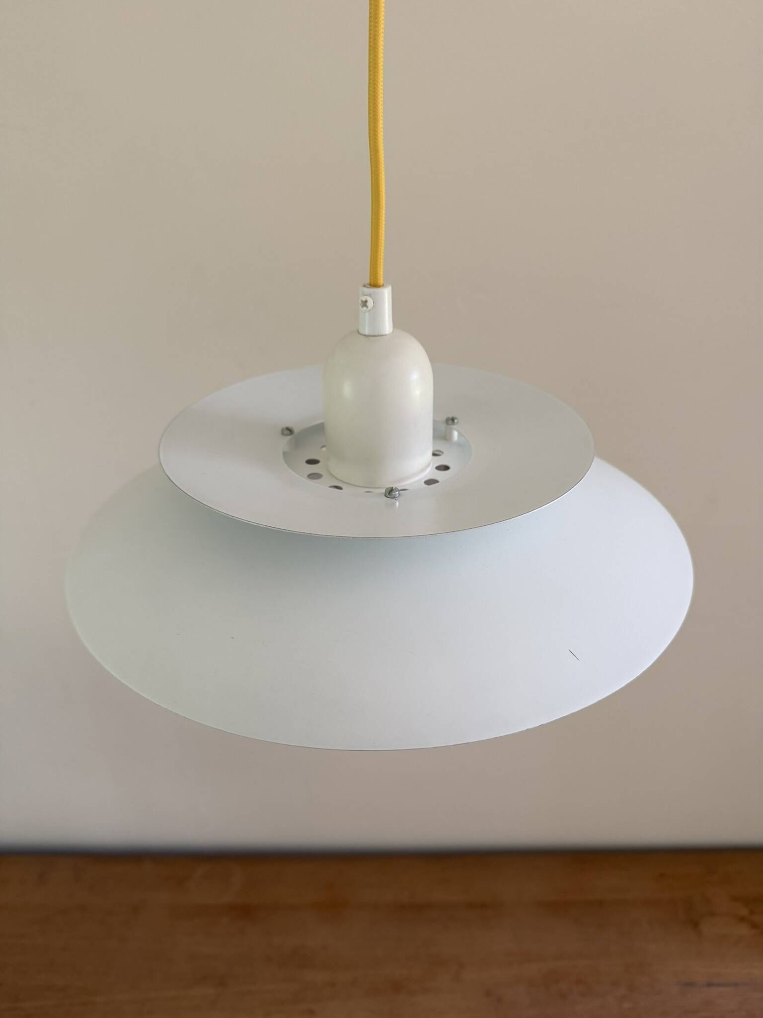 Vintage Form Light pendant - Danish design lamp
