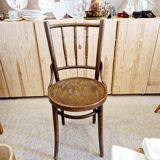 Chaise bistrot en bois