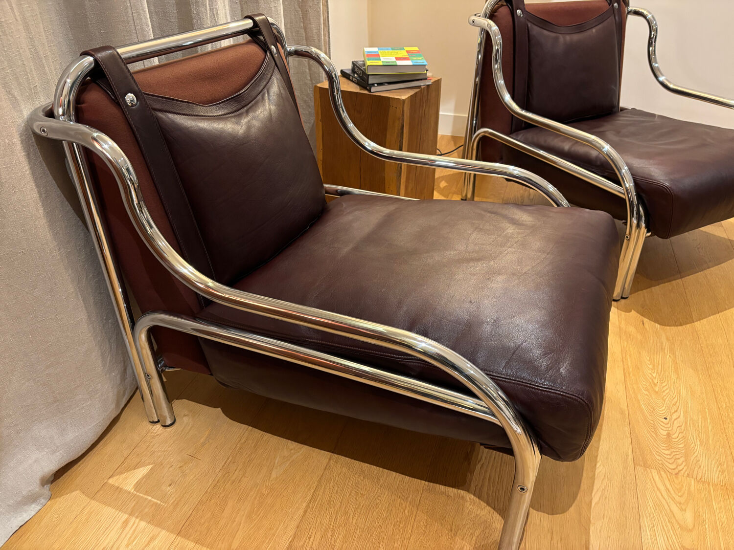 Pair of Gae Aulenti stringa armchairs