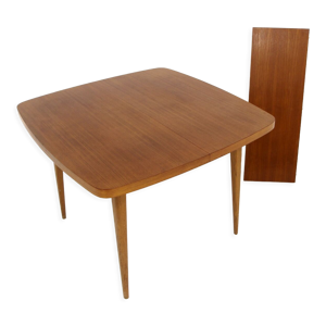 Table de salle à manger scandinave