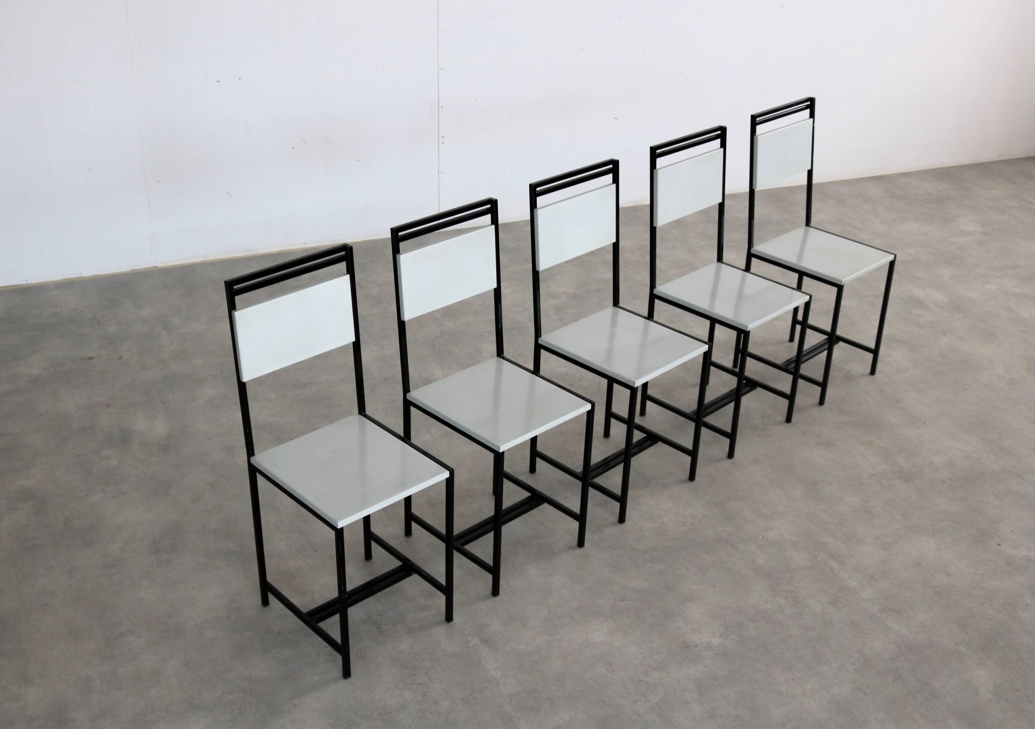 5 chaises de salle à manger, années 1960