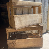 2 wine cases - old wooden 10 bottles