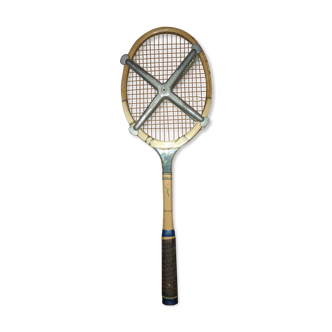 Tennis racket