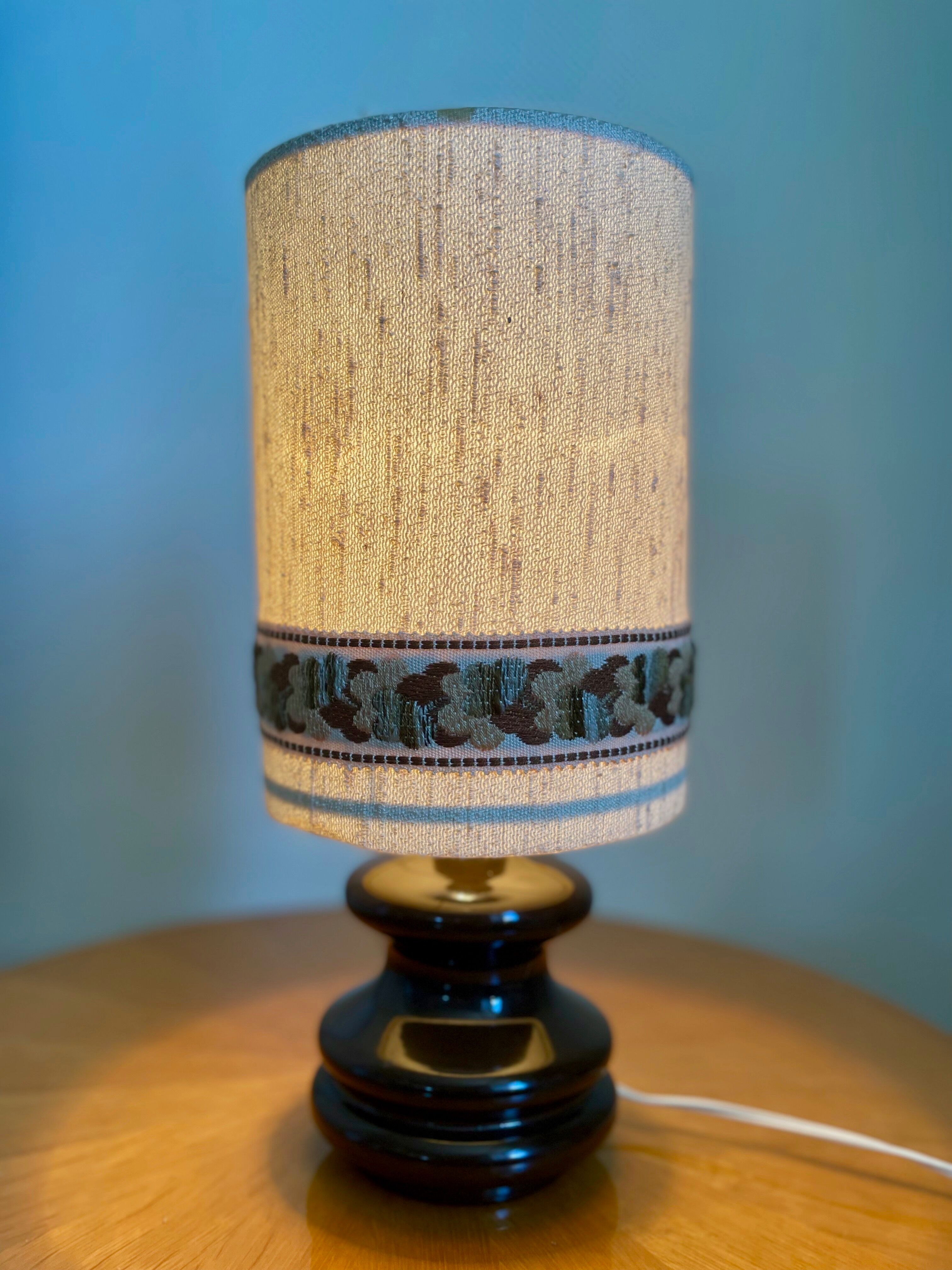 Vintage ceramic lamp and shade, 1970