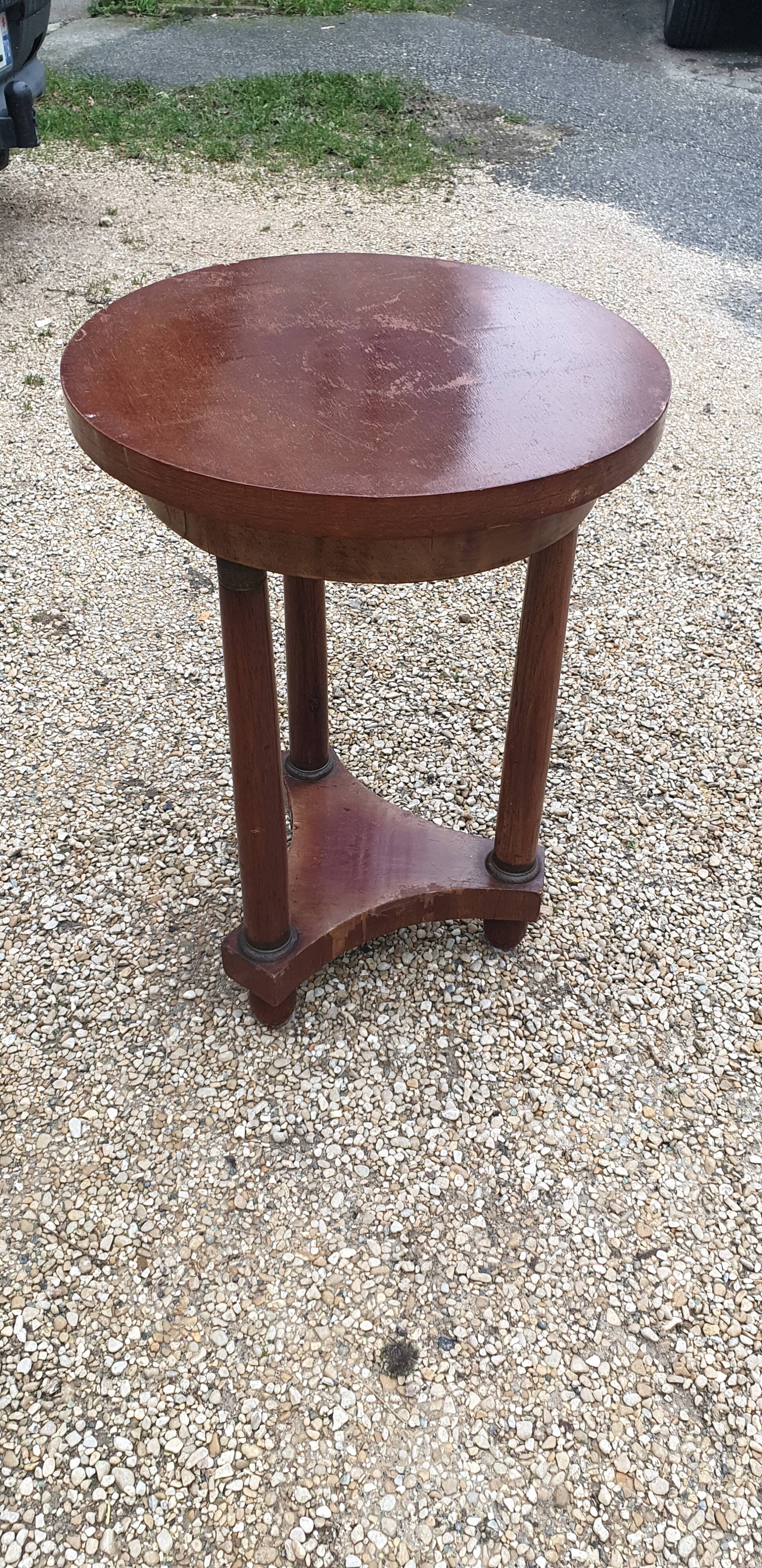 Empire pedestal table