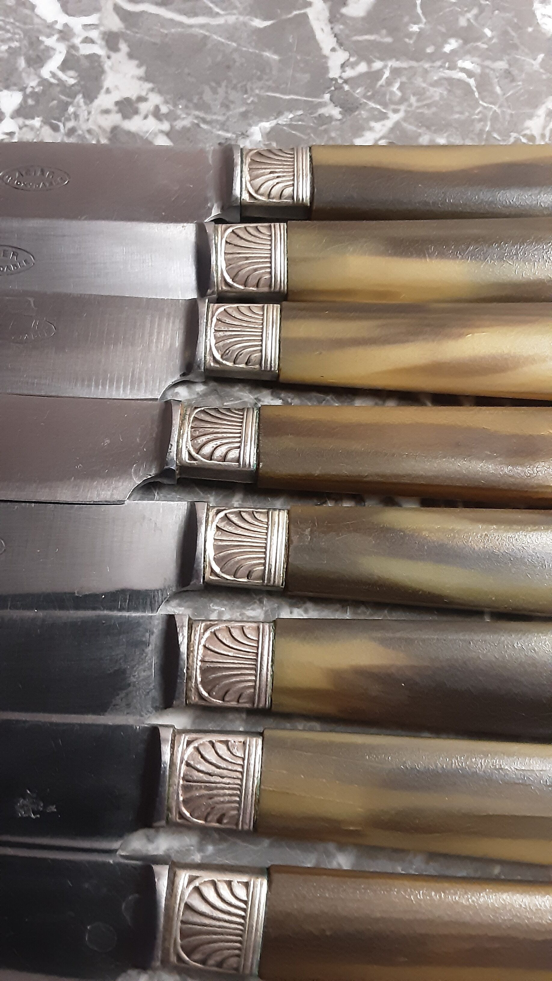 Lot 11 knives - vintage
