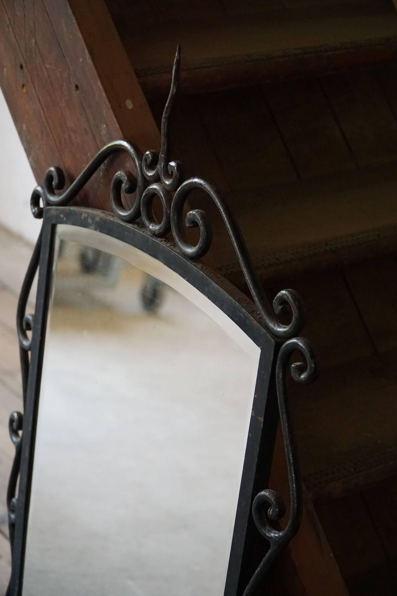 French mid-century brutalist wall mirror in wrought iron, made in the 1950s.