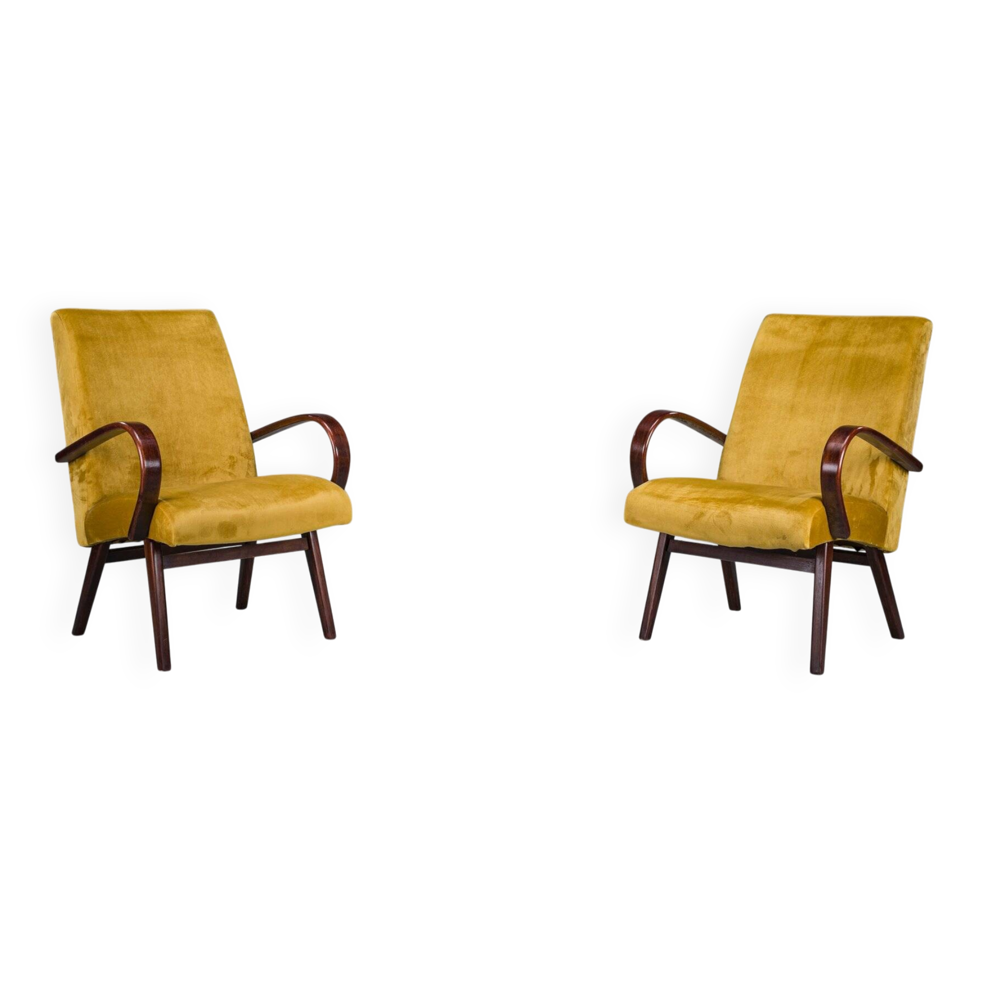Fauteuils modèle 53 en velours moutarde attribués à Jaroslav Smidek pour Ton, années 1960, lot de 2