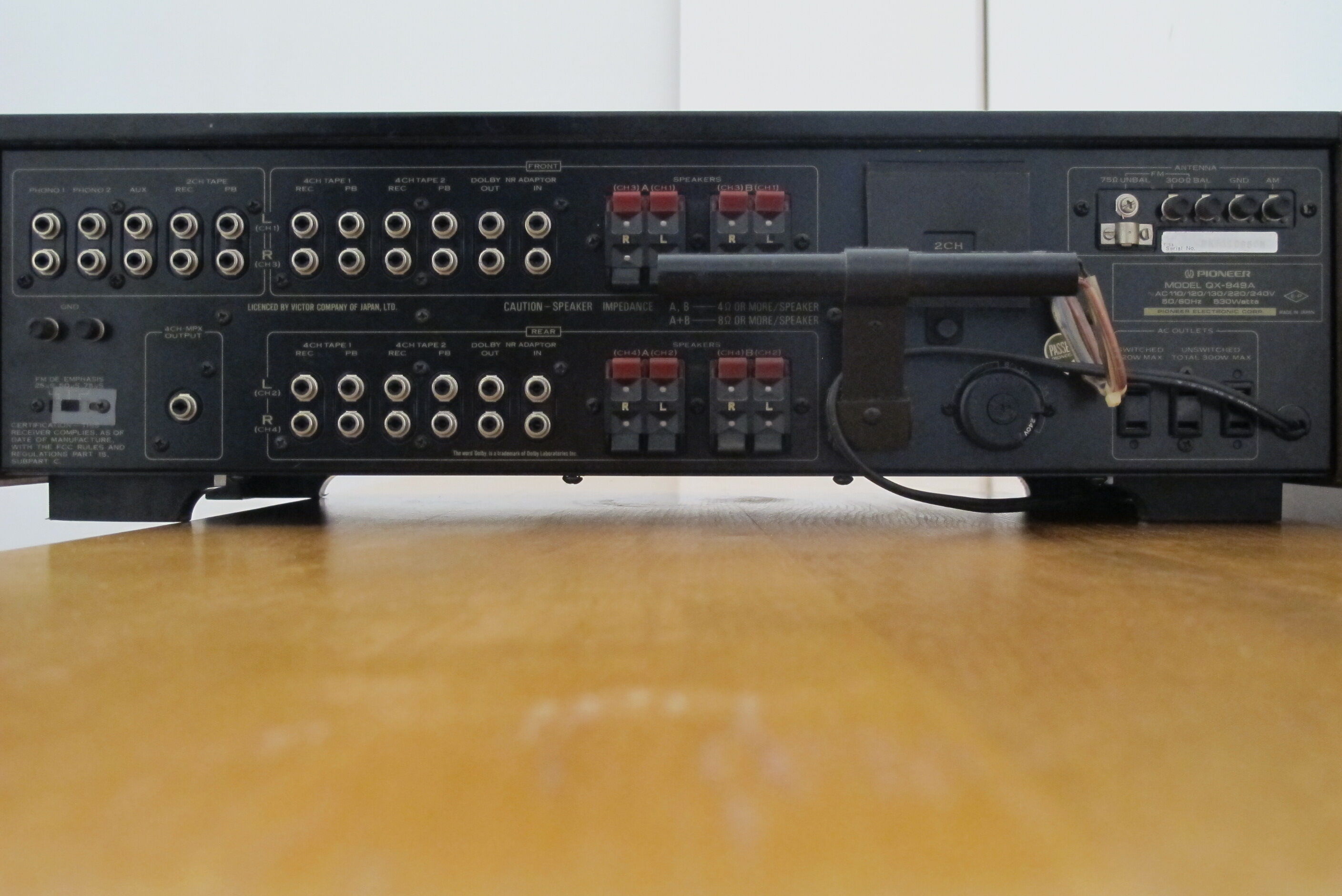 Vintage Receiver Pioneer amplifier