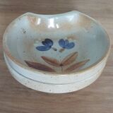 2 marsh stoneware bowls