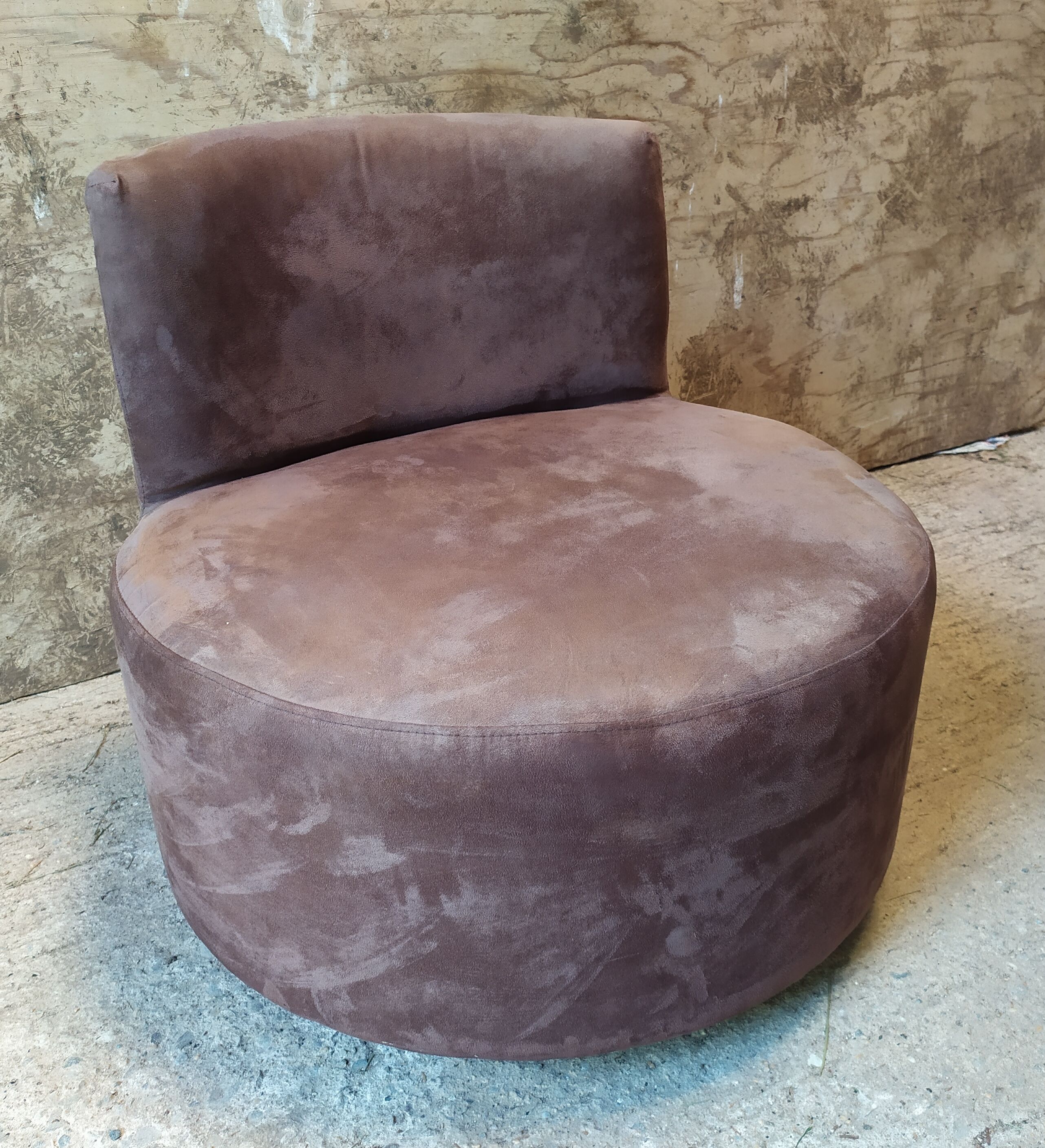 Swivel chair