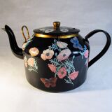 Hand-painted kettle