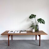 Table basse vintage Hans J Wegner en chêne