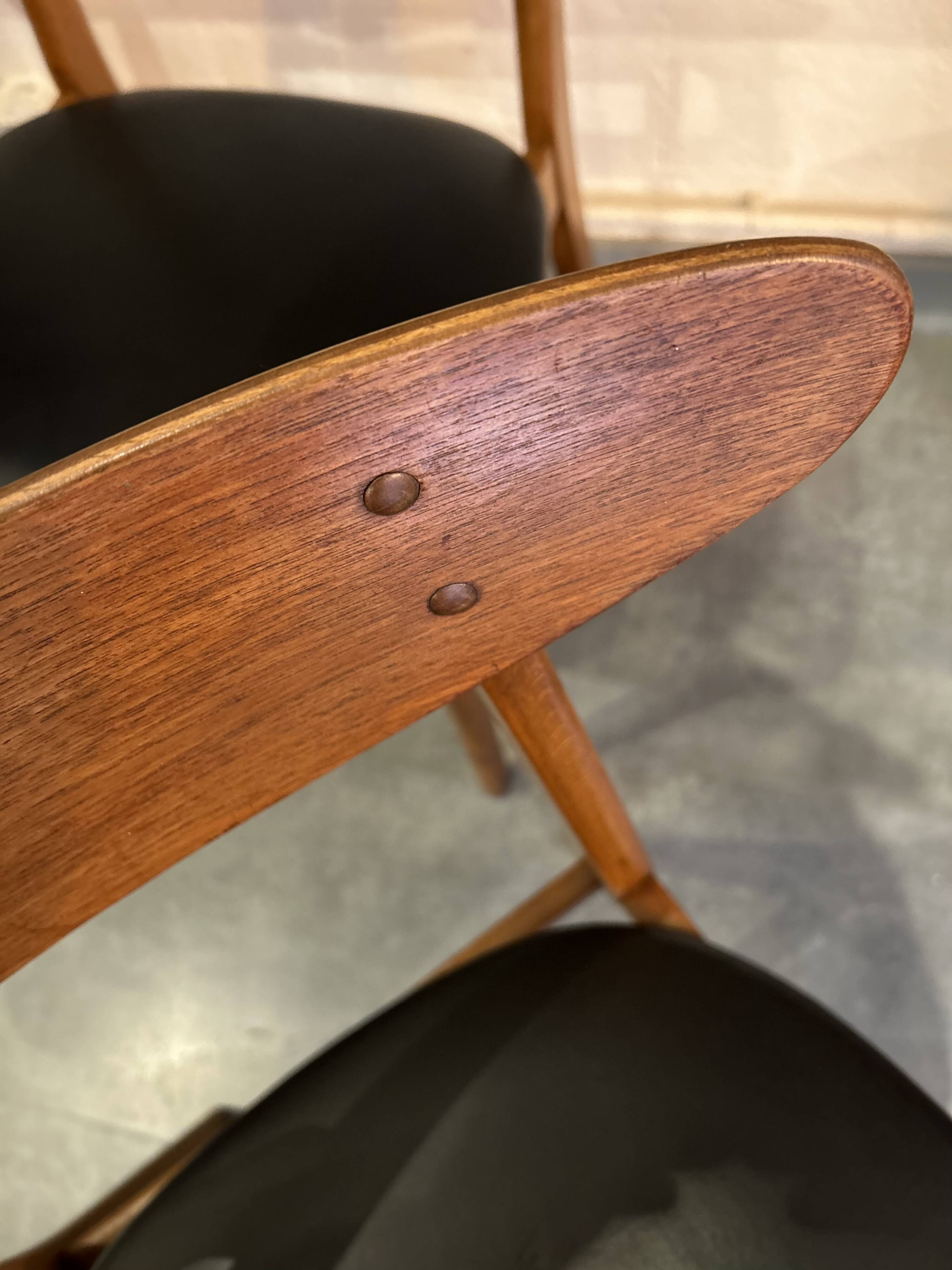 Pair of Danish Scandinavian chairs from the 1960s