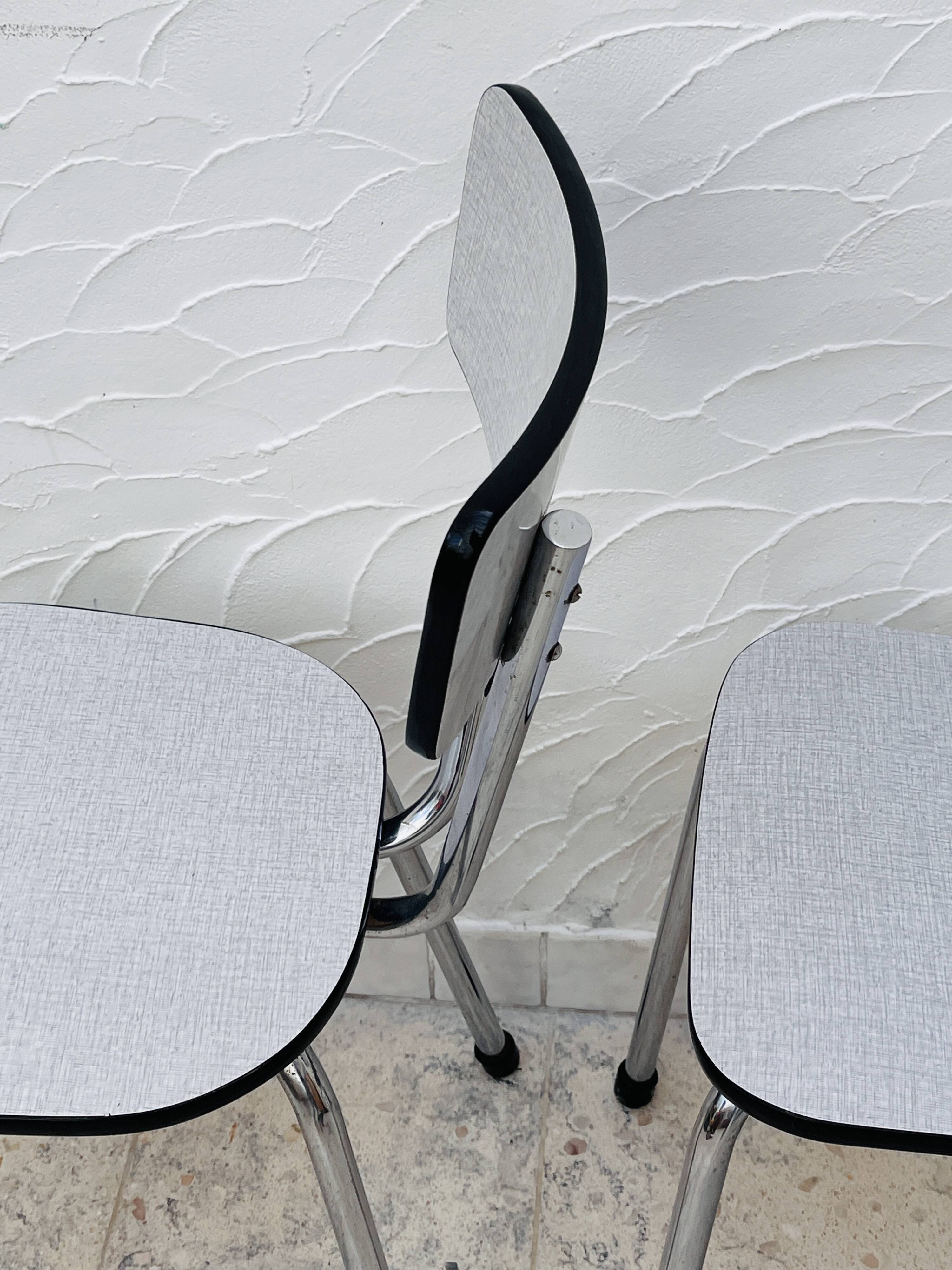 Set of 2 Formica chairs